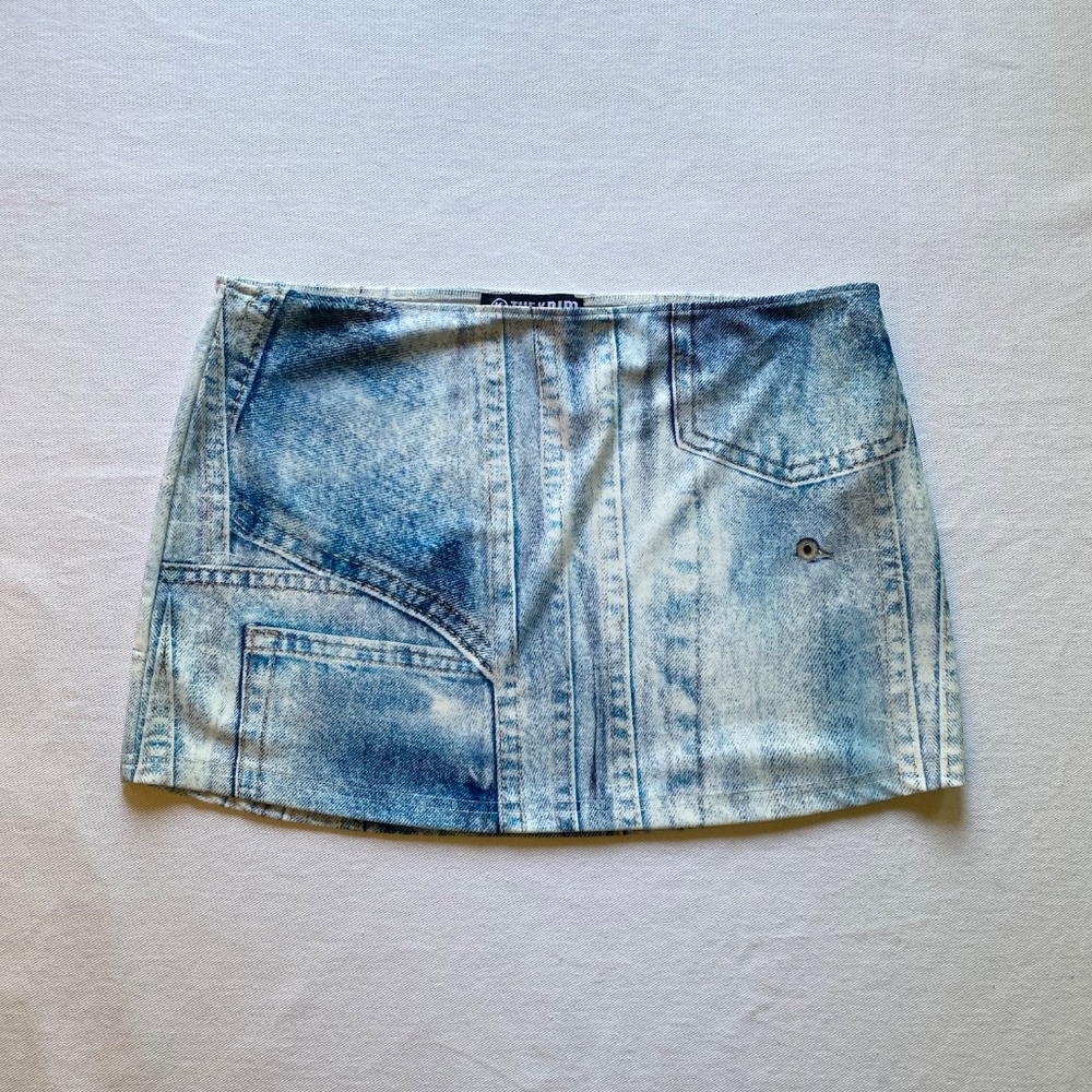 The Kript Faux Denim Mini Skirt W's Med Sully Denim Print Stretch Festival Stree